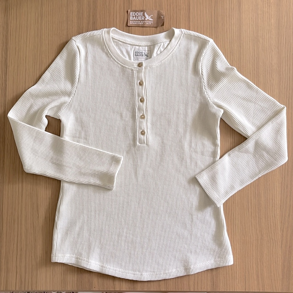 Eddie Bauer, Women’s thermal Henley, ivory, size M - Picture 2 of 3
